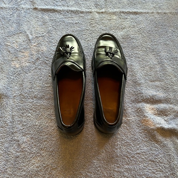 Allen Edmonds black tassel loafers - Picture 3 of 5